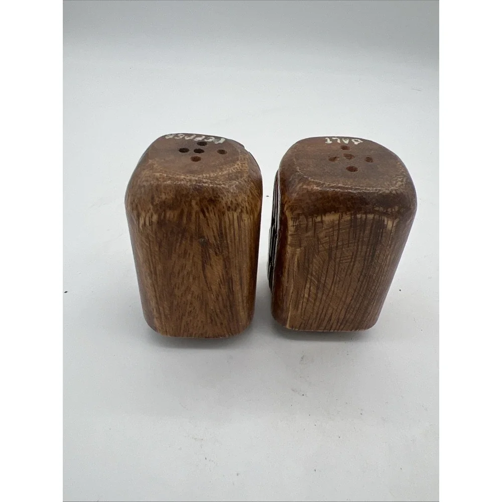 Vintage Hand Carved Wood‎ Aztec Tiki Design Salt and Pepper Shakers